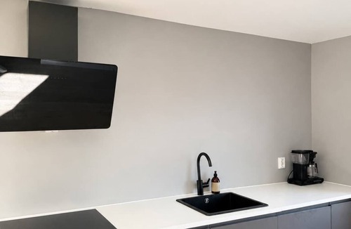 Haugesund Apartment | Central Haugesund Apt, Free Parking, Fast WiFi