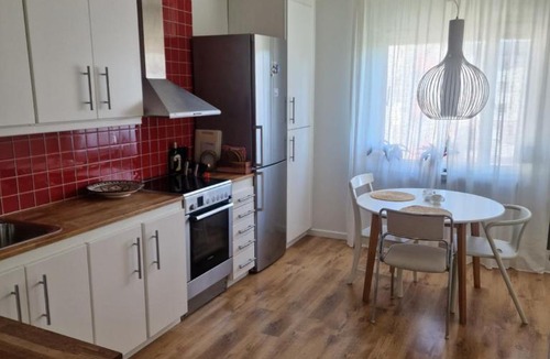 Visby Apartment | Central lägenhet i Visby -4 person inkl parkering