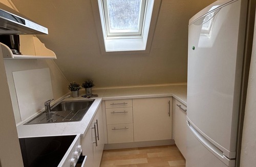 Arstad Apartment | Central loft with parking in Bergen