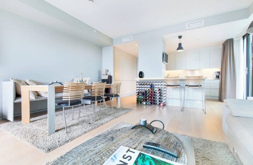 Bjørvika Apartment | Central Penthouse on 19th Floor with Amazing View