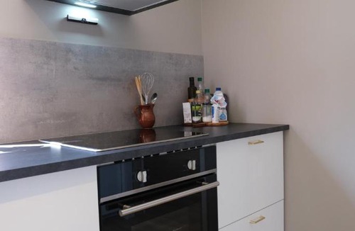 Raufoss Apartment | Centrally located, 3 bedrooms, garden, parking and fast WiFi