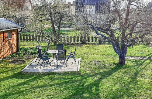 Arvika House | Centrally located cottage in Arvika with large garden and terrace.
