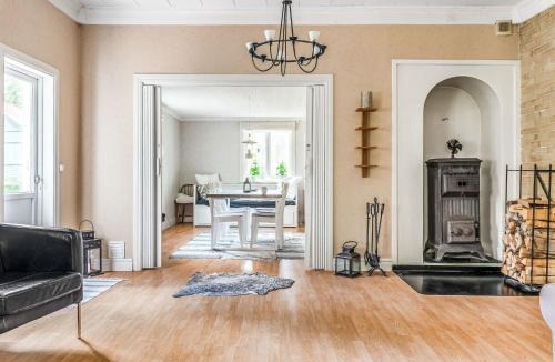 Mullhyttan Ski Chalet | Chalet Bäcklunda by Interhome