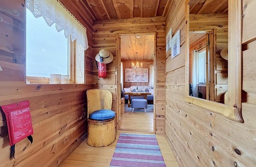 Balestrand Ski Chalet | Chalet Målsnes by Interhome