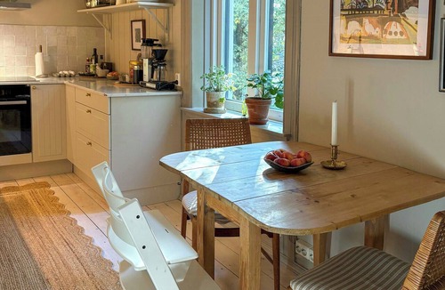 Toyen Apartment | Character apartment from 1897 in Tøyen