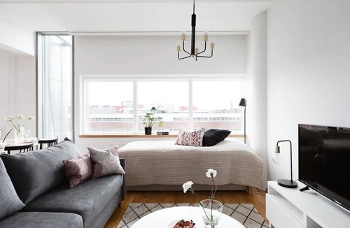 Helsinki Apartment | Charmer of the Pearltower (9)