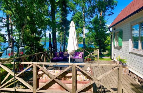 Varmdo House | Charmig stuga av rustik stil i Stockholms område