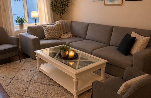 Alesund Apartment | Charming 3-bedroom apartment in beautiful Ålesund, Møre og Romsdal, Norway
