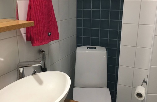 Punavuori Apartment | Charming 4th floor apartment in Design District of southern Helsinki