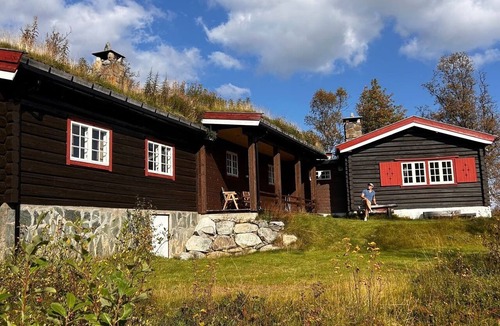 Geilo Cabin | Charming 5-bedroom cabin in Geilo, close to downhill and cross-country ski trails!