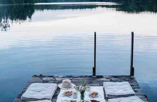 Horndal House | Charming 6 Bedroom House & Horse Farm - Sleeps 12