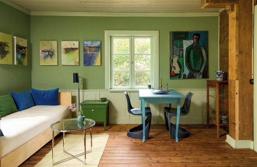 Lonsboda Apartment | Charming apartment in artist’s home from 1899