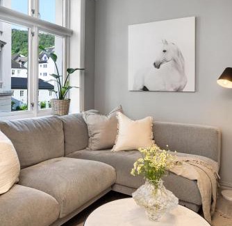 Engen Apartment | Charming Apartment, Walk to Everything in Bergen