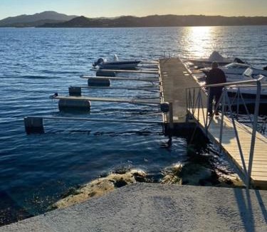 Gulen House | Charming Cabin With Archipelago Views In Sogn