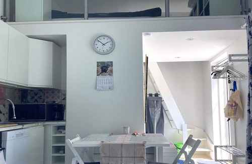 Grimeton House | Charming Cottage Surrounded by Nature
