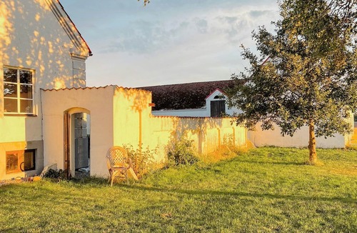 Loderup House | Charming farmhouse with open spaces near Österlen