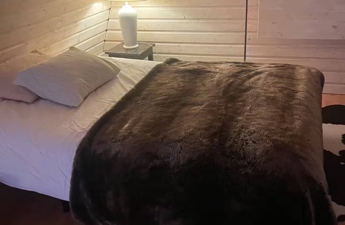 Degerfors House | Charming guest house by the river - Degerfors, Örebro County