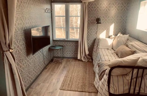 Hindas House | Charming holiday home near the lake