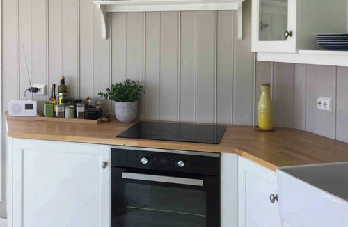 Stavern House | Charming holiday home by sea near Stavern