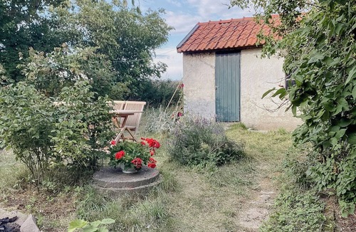 Garsnas House | Charming house in Österlen with lush garden