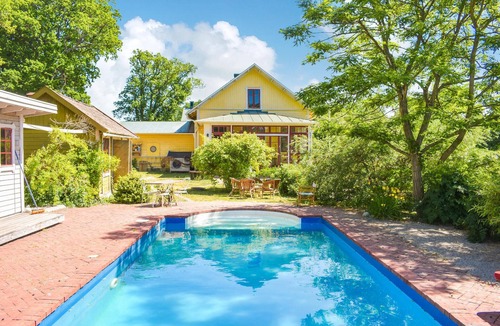 Alstugorna Apartment | Charming, idyllically situated vacation apartment with shared swimming pool.