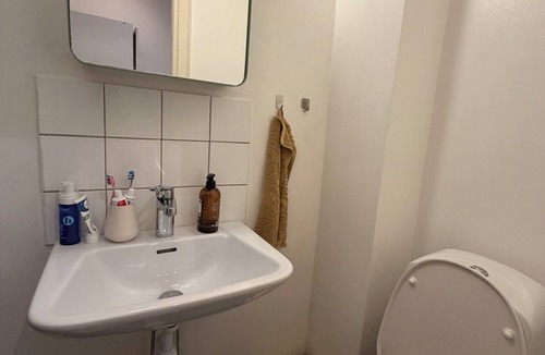 Norrmalm Apartment | Charming loftstudio - perfect citystay