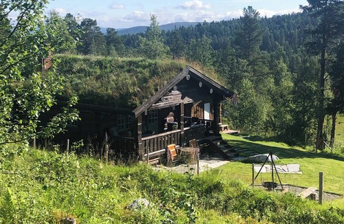 Rennebu House | Charming log cabin in Jøldalen