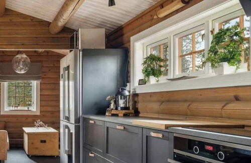 Trysil House | Charming log cabin with modern luxury