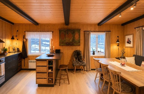 Hol Municipality Cabin | Charming mountain retreat in Sudndalen