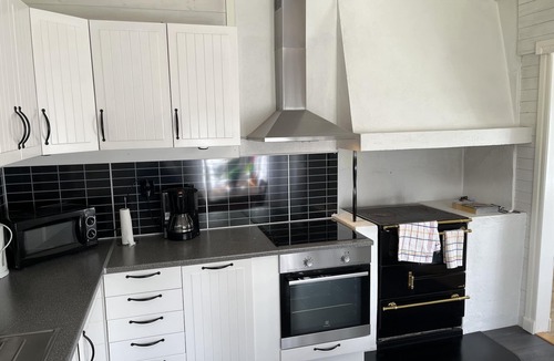 Vimmerby Ski Chalet | Charming red cottage by the golf course – near Vimmerby and Astrid Lindgren's World | SE05090