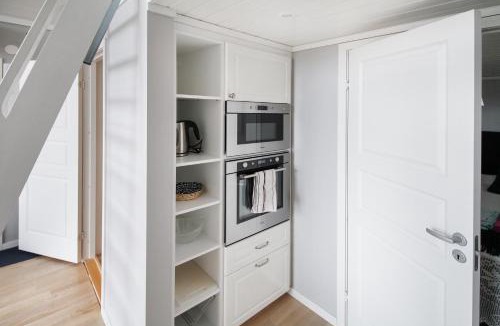 Fjallbacka House | Charming Sea-view Haven by AJF Dream Living
