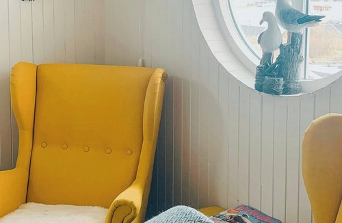 Bogoyvaer House | Charming Southern Norway idyll on Trøndelag coast