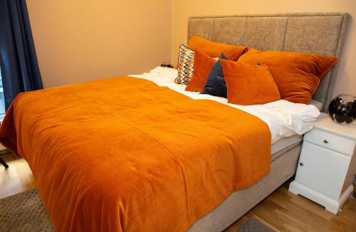 Gamle Oslo Apartment | Charming Srenga Apartment Waterfront Views City Comfort