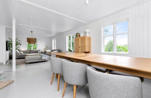 Tjome House | Charming Summer House With Sea View On Tjøme
