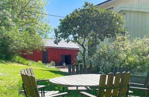 Orust Municipality House | Charming Villa Retreat-By Traum