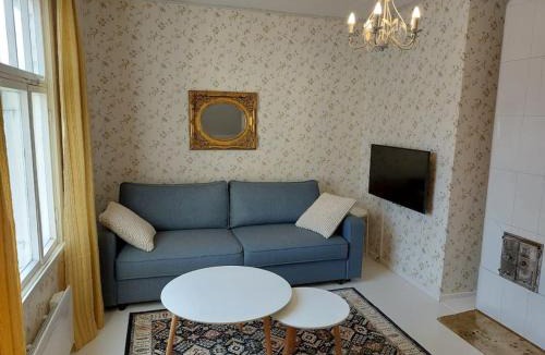 Turku Apartment | Charming wooden house apartment 48 m2