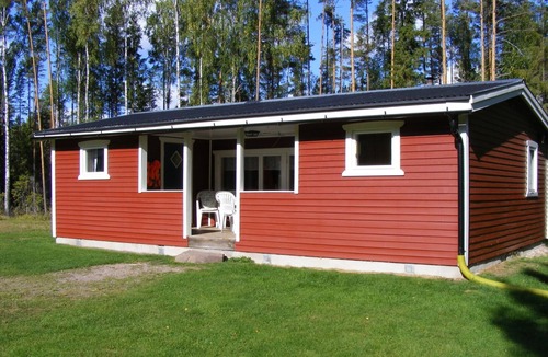 Mora House | Child-friendly holiday home close to the lake