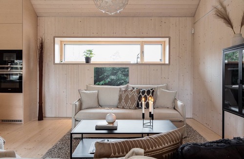Vaxjo Municipality House | CIRCUITUS – Sustainable Design Holiday Home near the Lake in Småland
