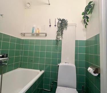 Gamla Staden Apartment | City apartment with balcony
