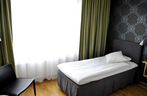 Orebro Hotel | City Central Hotel Örebro by First Hotels