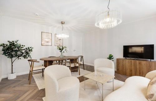Arendal Apartment | Classic and stylish apartment centrally located in Arendal