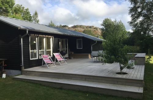 Ellos Cottage | Classic summer cottage in fantastic surrounding
