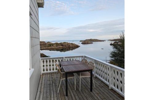 Vestvagøy House | Coastal Comfort Ure
