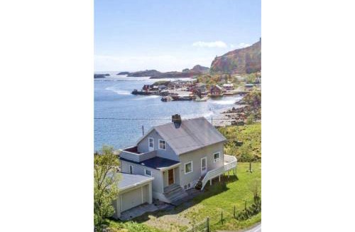 Vestvagøy House | Coastal Comfort Ure