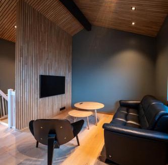 Giske House | Coastal house on Godøya, boat, electric bikes and views included