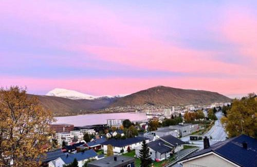 Tromso Apartment | Comfort apartments with two bedrooms and beautiful view!