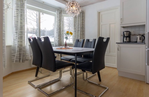 Sunne Municipality House | Comfortable holiday home in exclusive location, only 150 m to an own beach