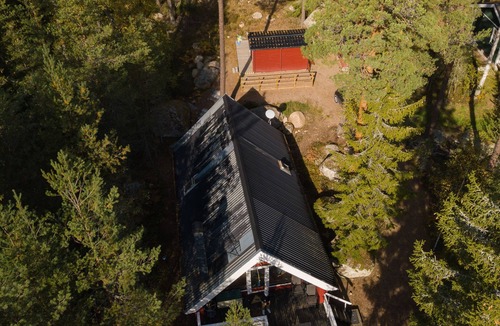Vimmerby House | Comfortable holiday home with sauna in an idyllic forest location near a swimming lake, up to 6 p.