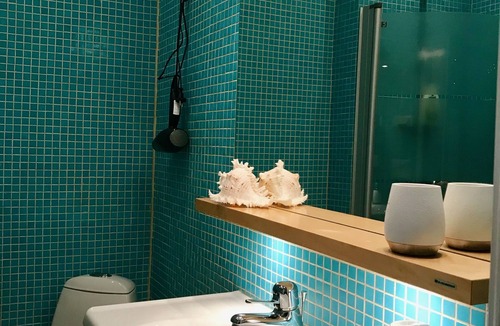 Ostermalm Apartment | Comfortable location with balcony overlooking the park!