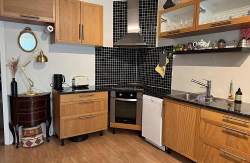 Sinsen Apartment | Comforting, warm and easy to get anywhere